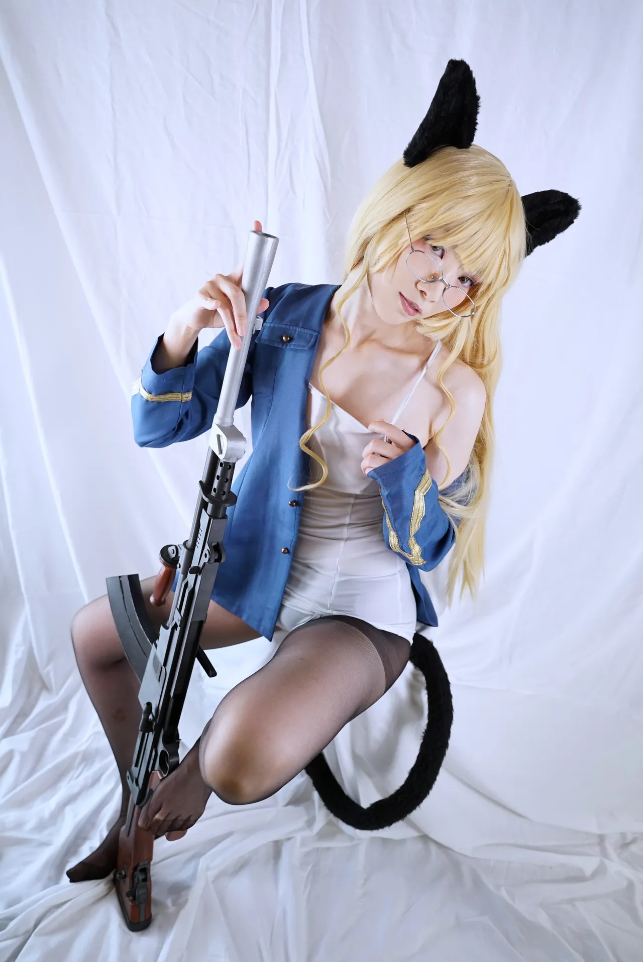 Okino Shizuku La lueur de l'horizon (Strike Witches)-erohere217.jpg