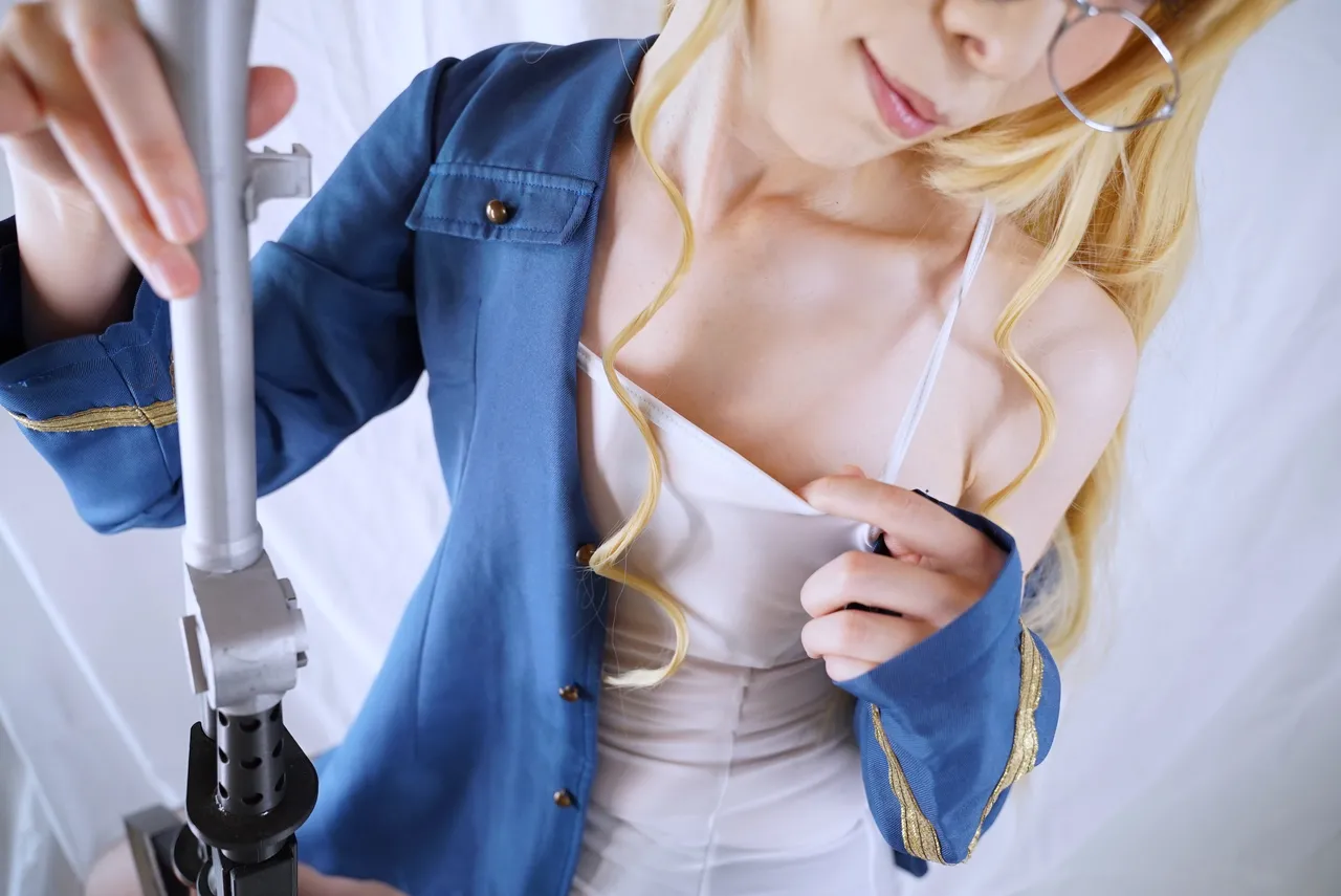 Okino Shizuku La lueur de l'horizon (Strike Witches)-erohere228.jpg
