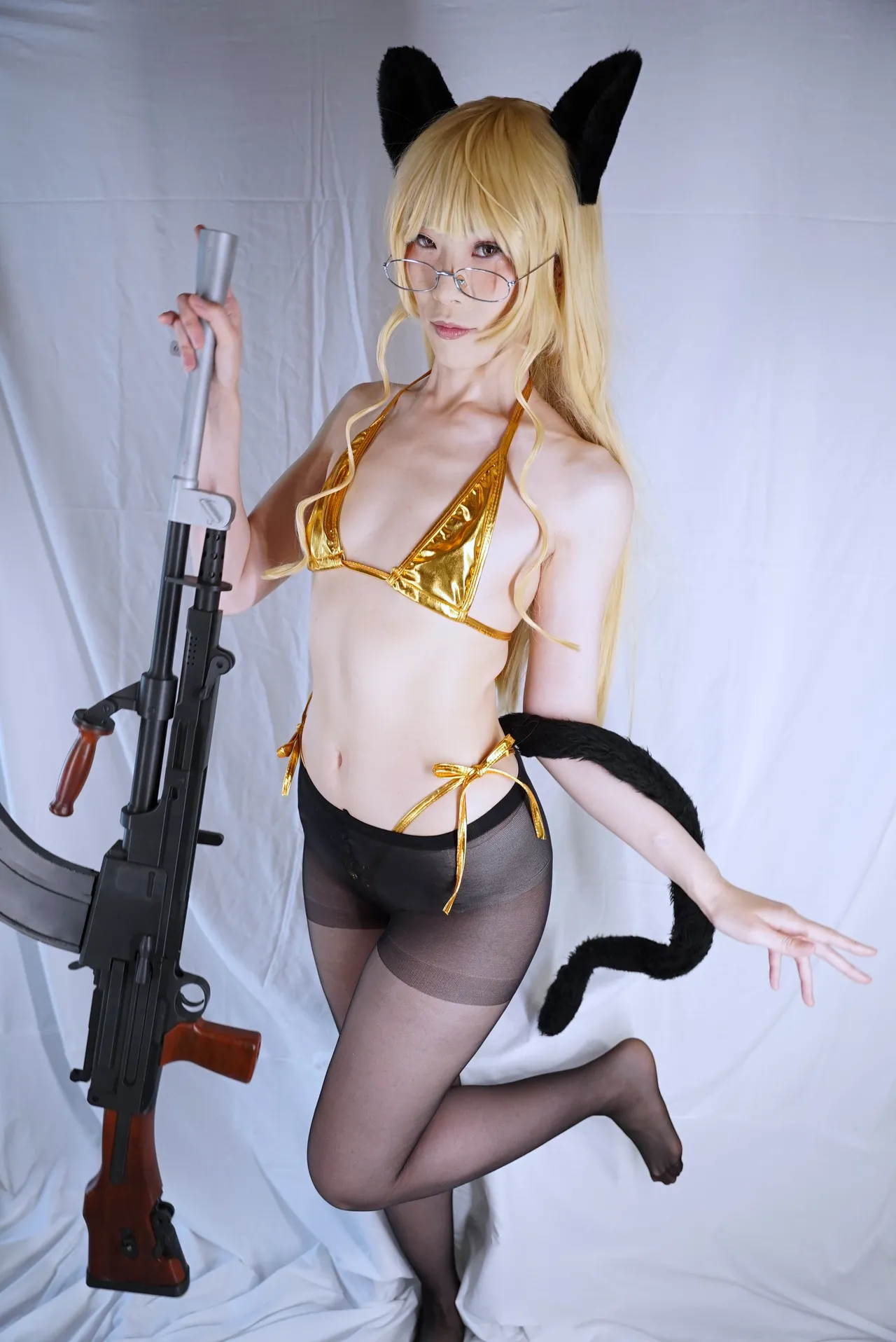 Okino Shizuku La lueur de l'horizon (Strike Witches)-erohere238.jpg