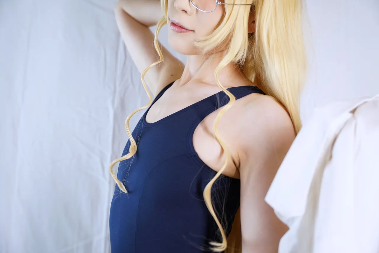 Okino Shizuku La lueur de l'horizon (Strike Witches)-erohere49.jpg