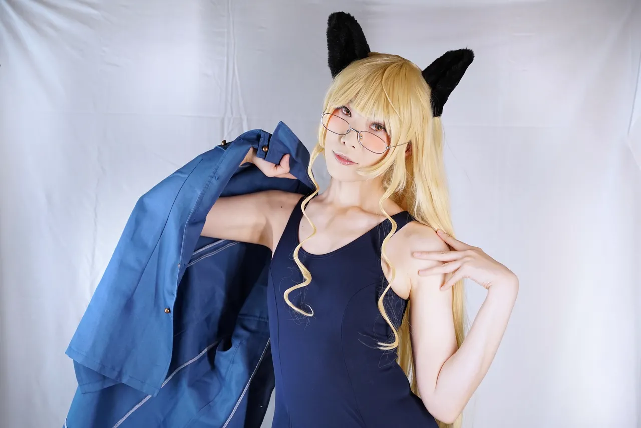 Okino Shizuku La lueur de l'horizon (Strike Witches)-erohere9.jpg