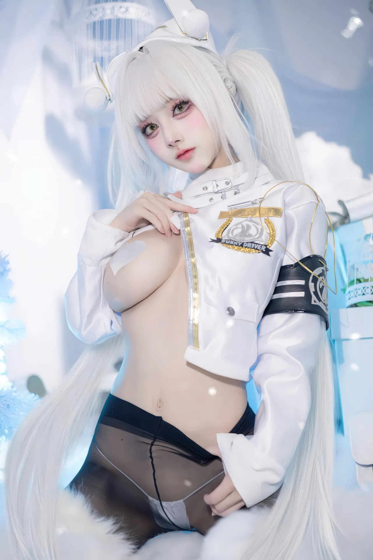 Okita Rinka - Blanc-erohere16.webp
