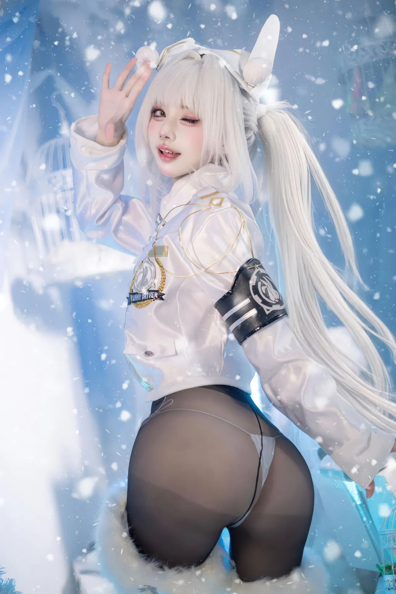 Okita Rinka - Blanc-erohere9.webp