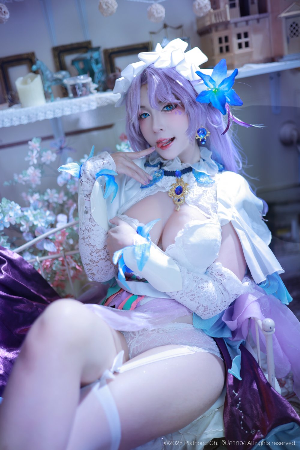 Plathong - Cantarella-erohere3.jpg