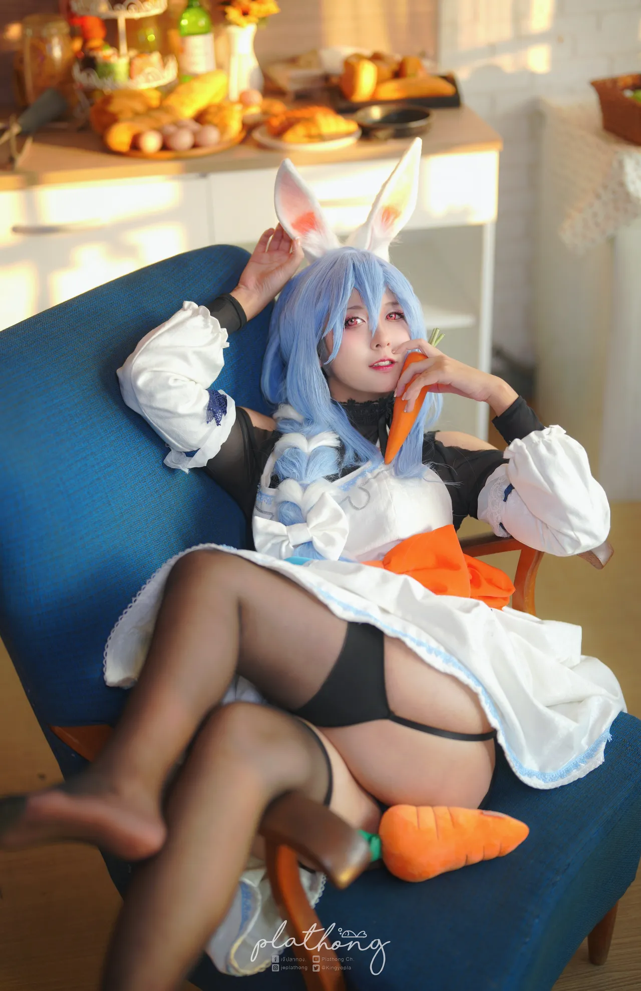 Plathong - Pekomama-erohere3.webp