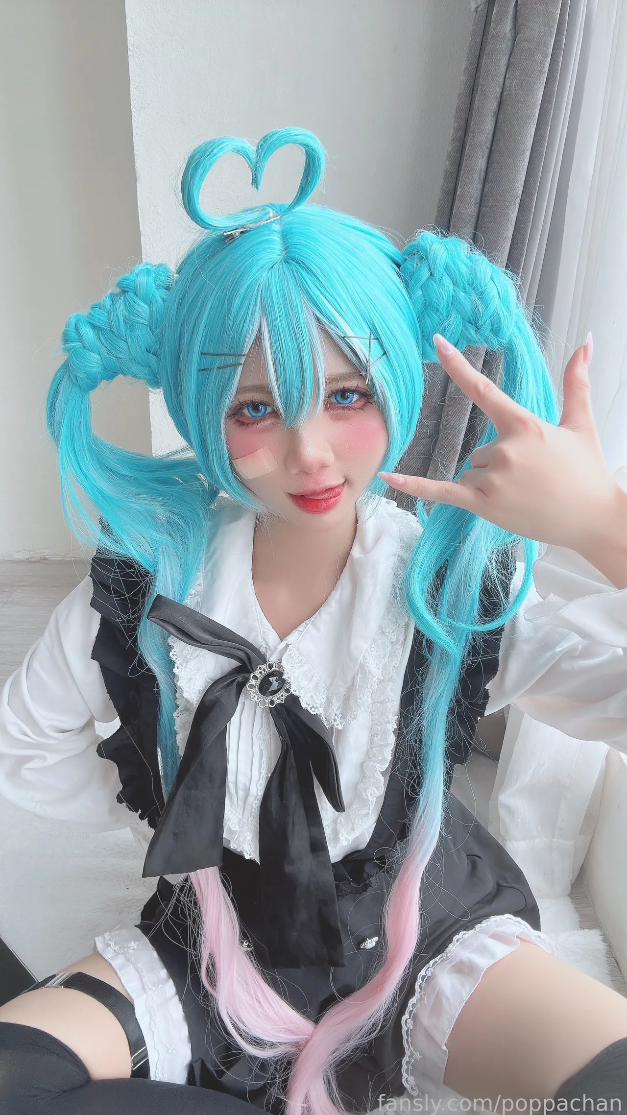 PoppaChan - Hatsune Miku-erohere8.webp