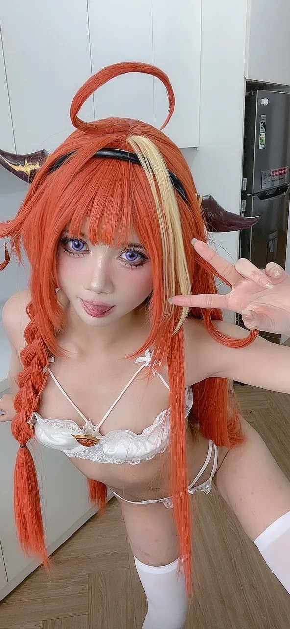 PoppaChan - Kiryu Coco-erohere69.webp