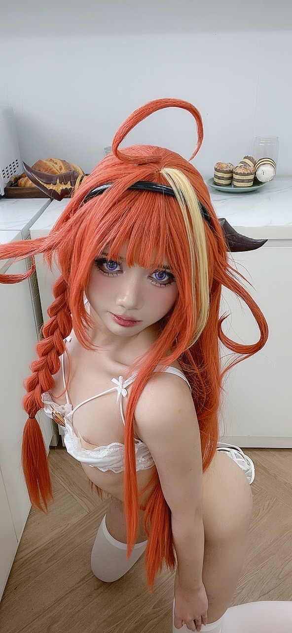 PoppaChan - Kiryu Coco-erohere94.jpg