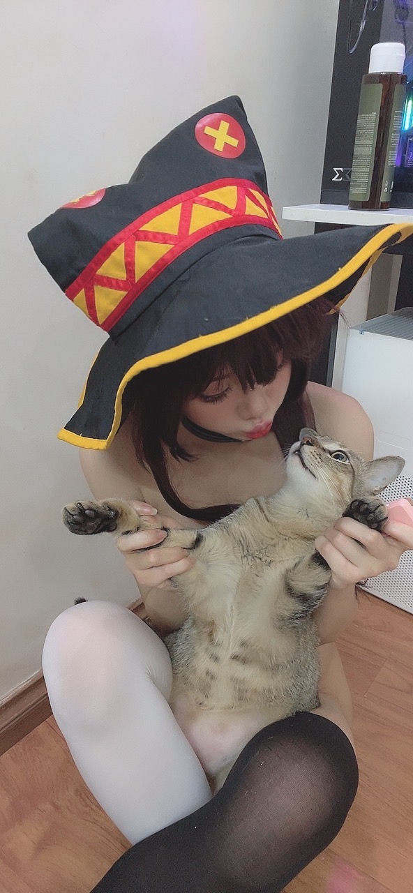 PoppaChan - Megumin-erohere110.jpg