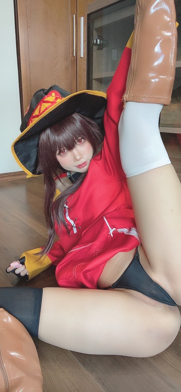 PoppaChan - Megumin-erohere74.jpg