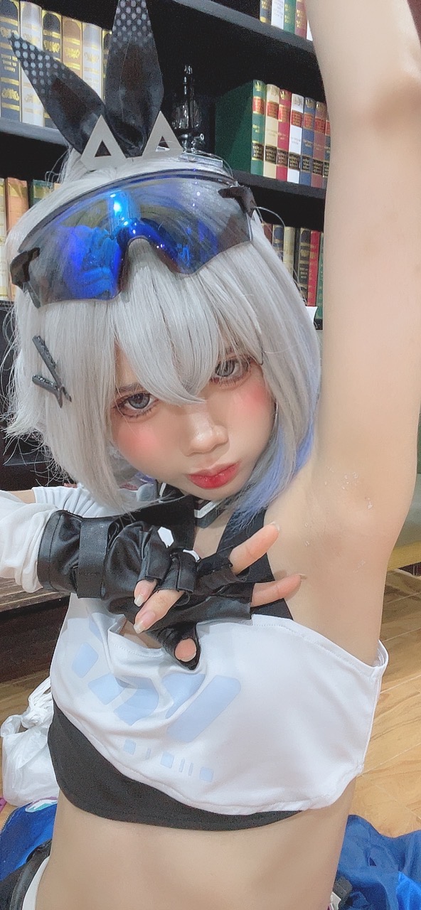 PoppaChan - SilverWolf-erohere82.jpg