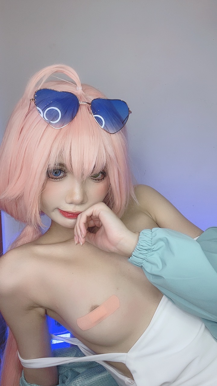 Poppachan - Hoshino Takanashi (Blue Archive)-erohere81.jpg