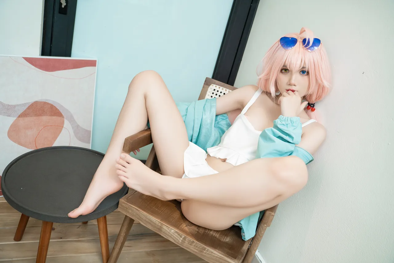 Poppachan - Hoshino Takanashi (Blue Archive)-erohere9.webp