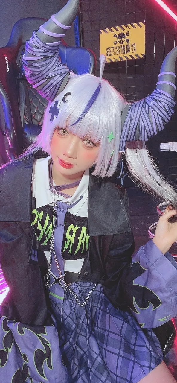 Poppachan - Laplus in new outfit-erohere79.webp