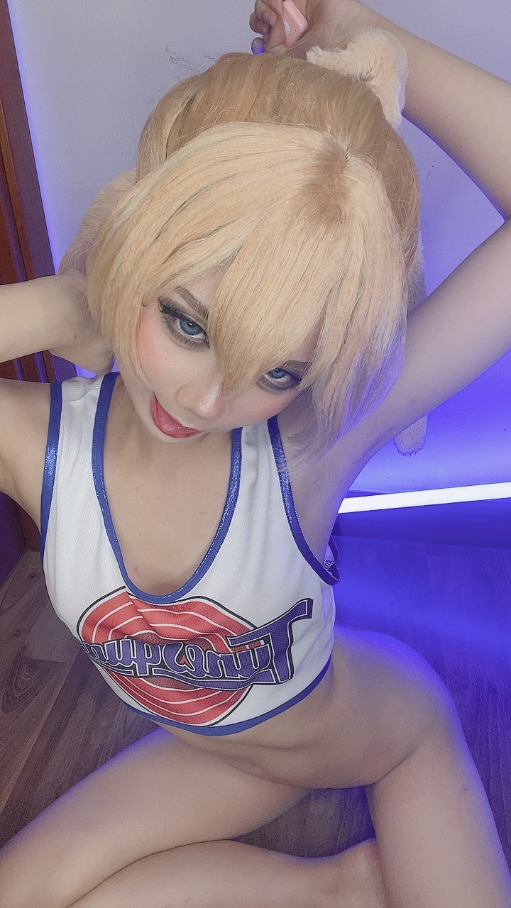 Poppachan - Lola Bunny-erohere128.jpg