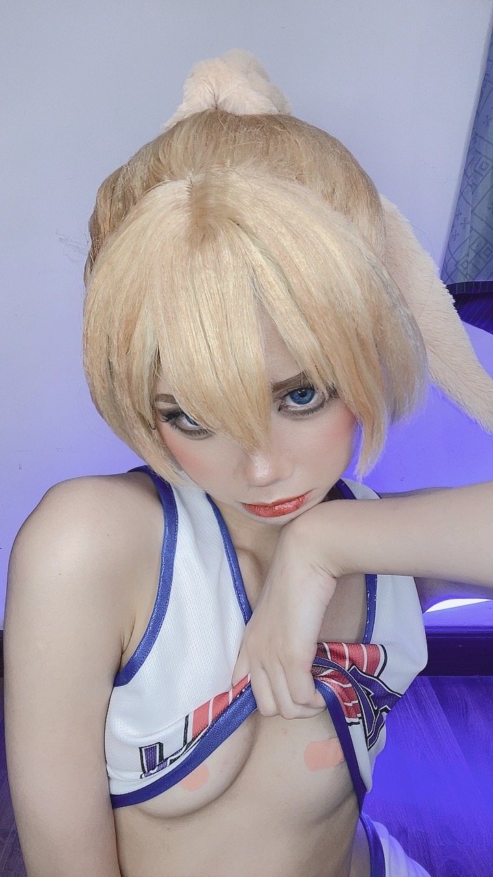 Poppachan - Lola Bunny-erohere82.jpg