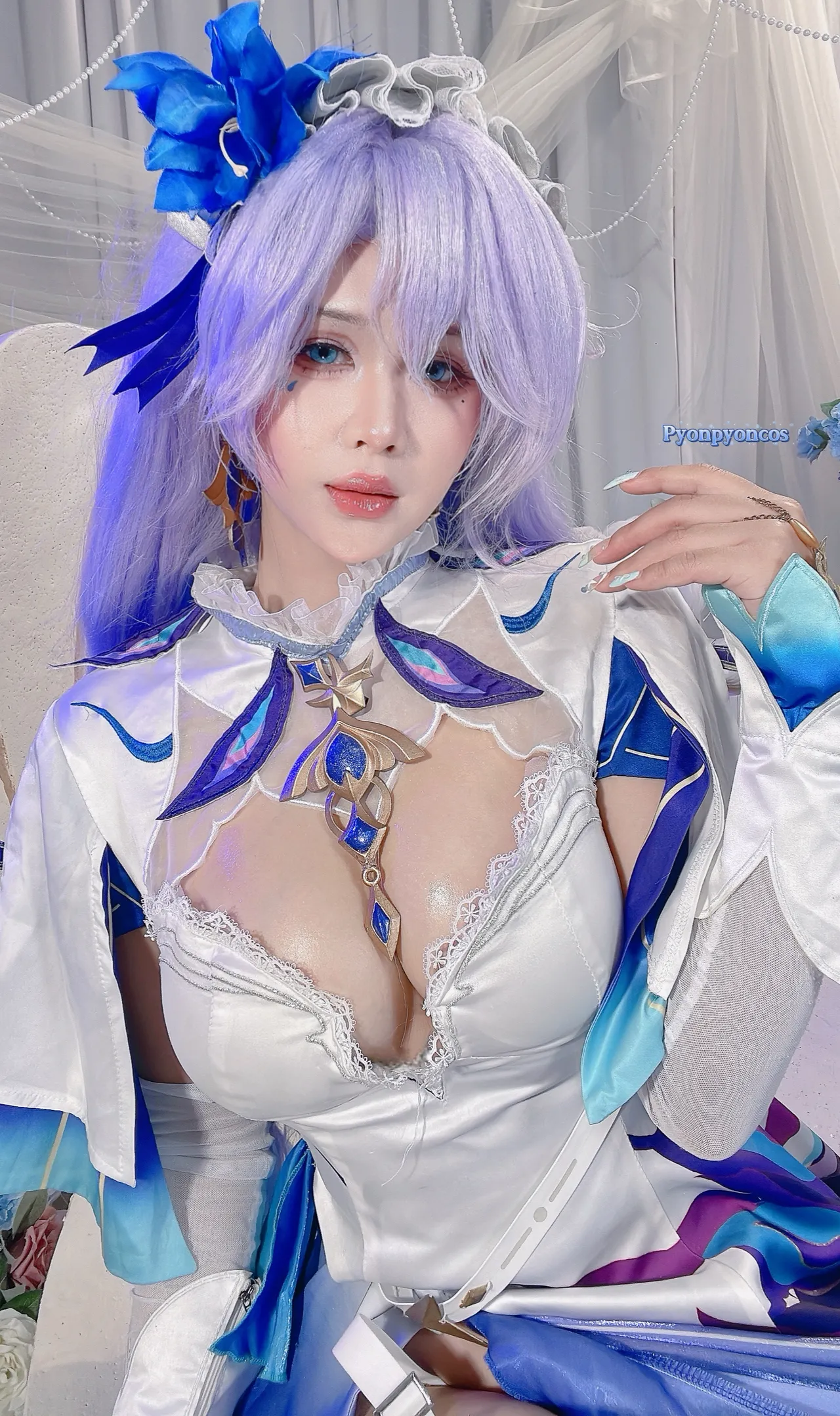 Pyon Lay - Cantarella-erohere41.webp