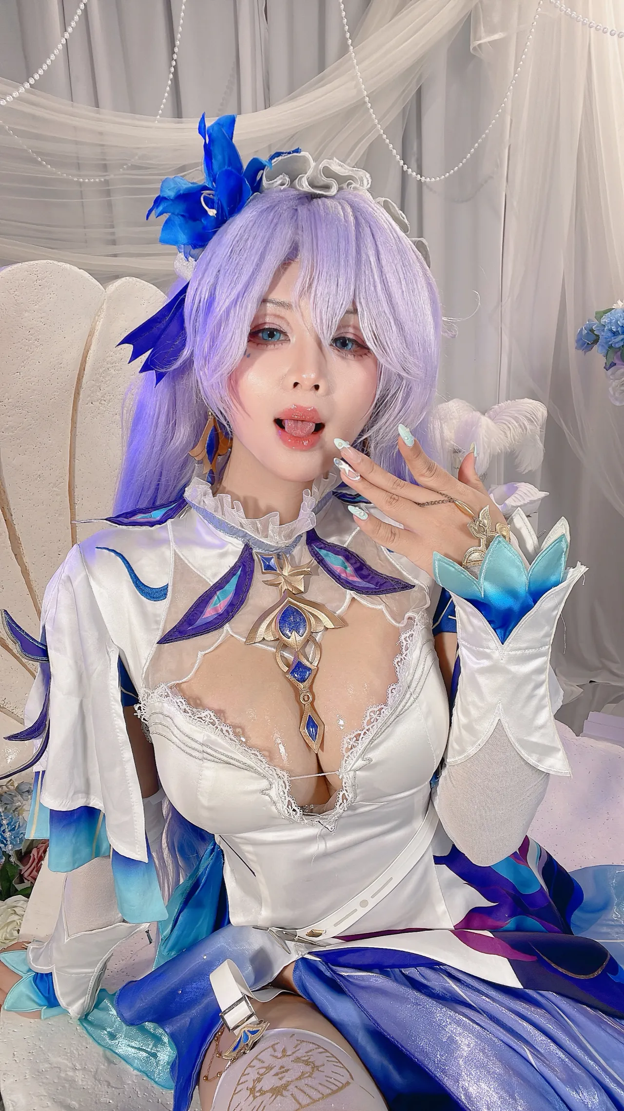 Pyon Lay - Cantarella-erohere44.webp