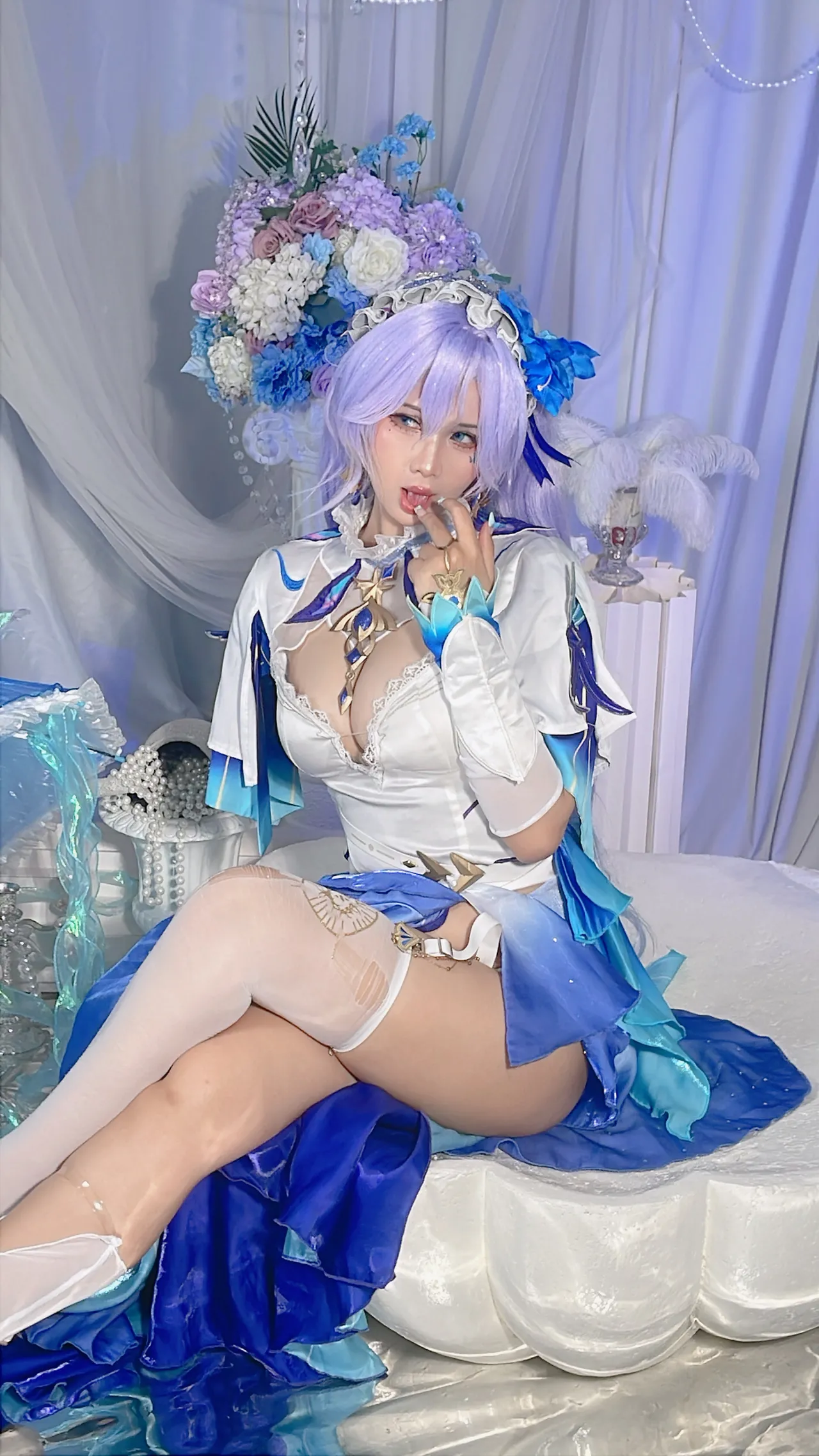 Pyon Lay - Cantarella-erohere58.webp