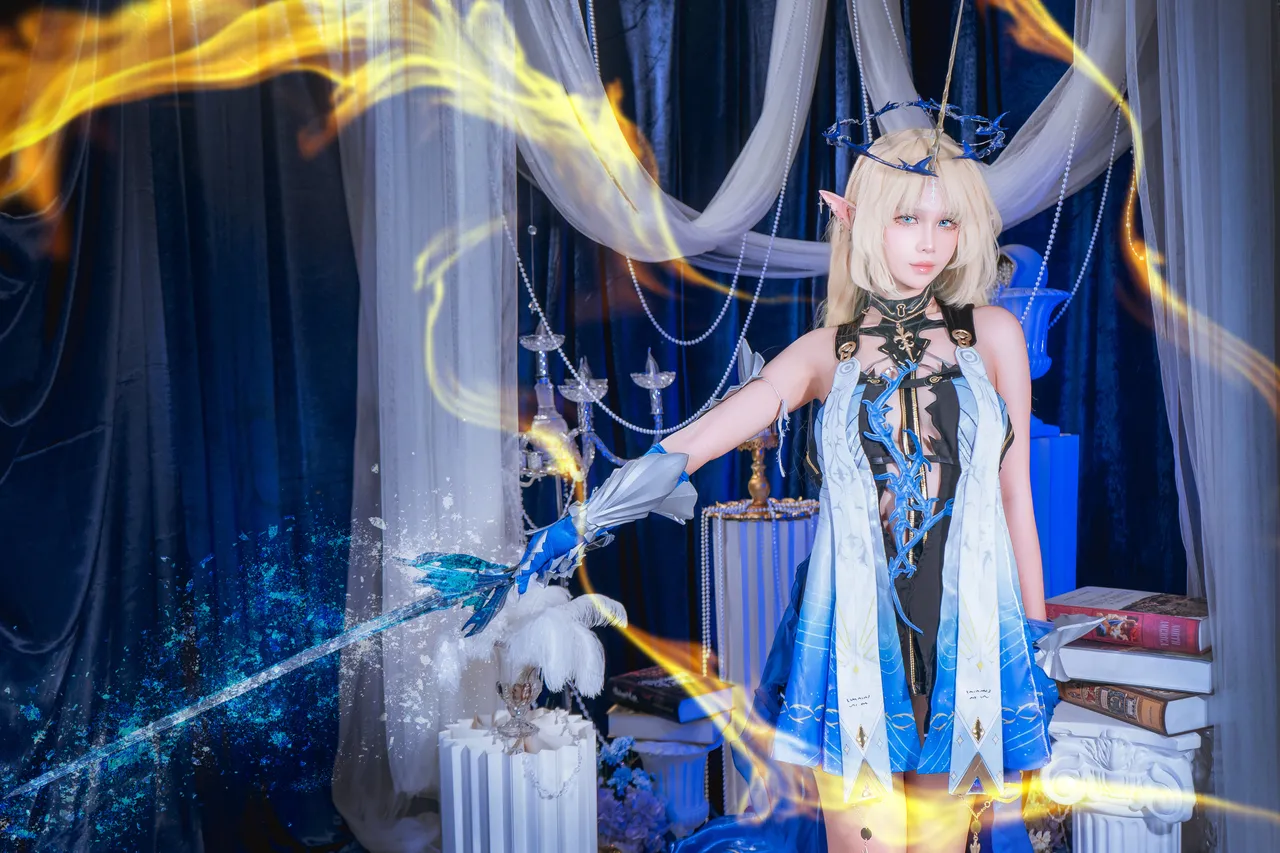 Pyon Lay - Fleurdelys-erohere2.webp