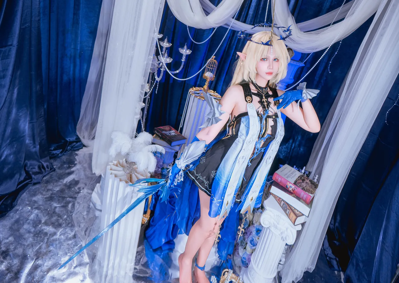 Pyon Lay - Fleurdelys-erohere3.webp