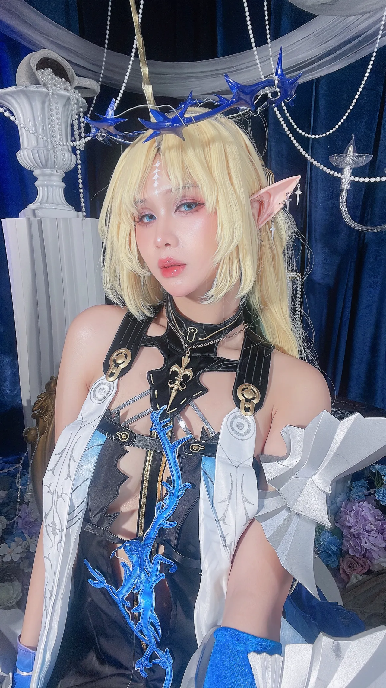 Pyon Lay - Fleurdelys-erohere48.webp