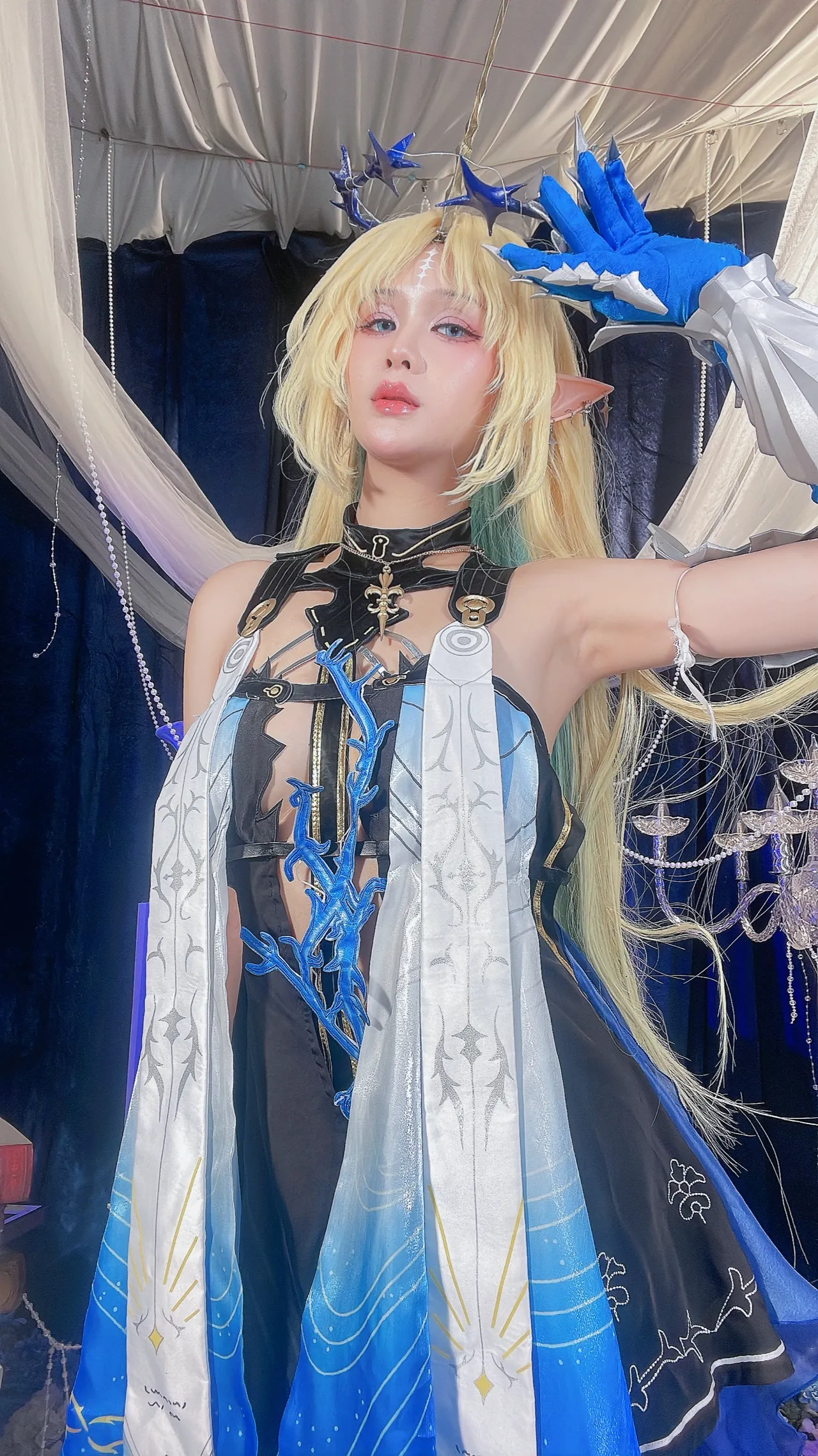Pyon Lay - Fleurdelys-erohere53.webp