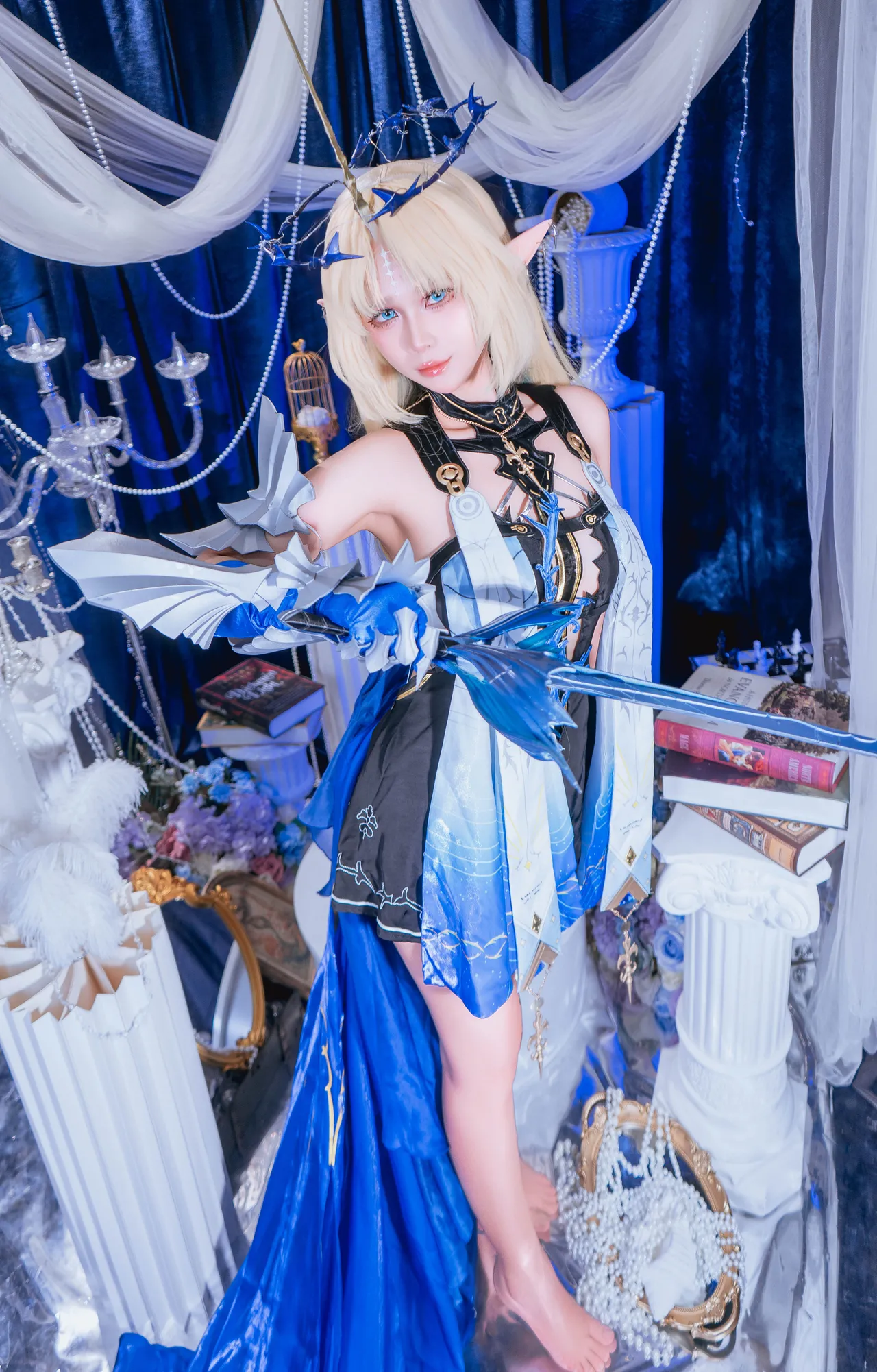 Pyon Lay - Fleurdelys-erohere8.webp