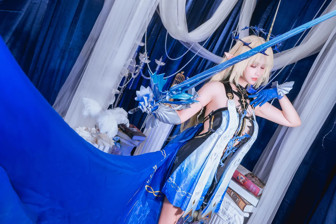 Pyon Lay - Fleurdelys-erohere9.webp