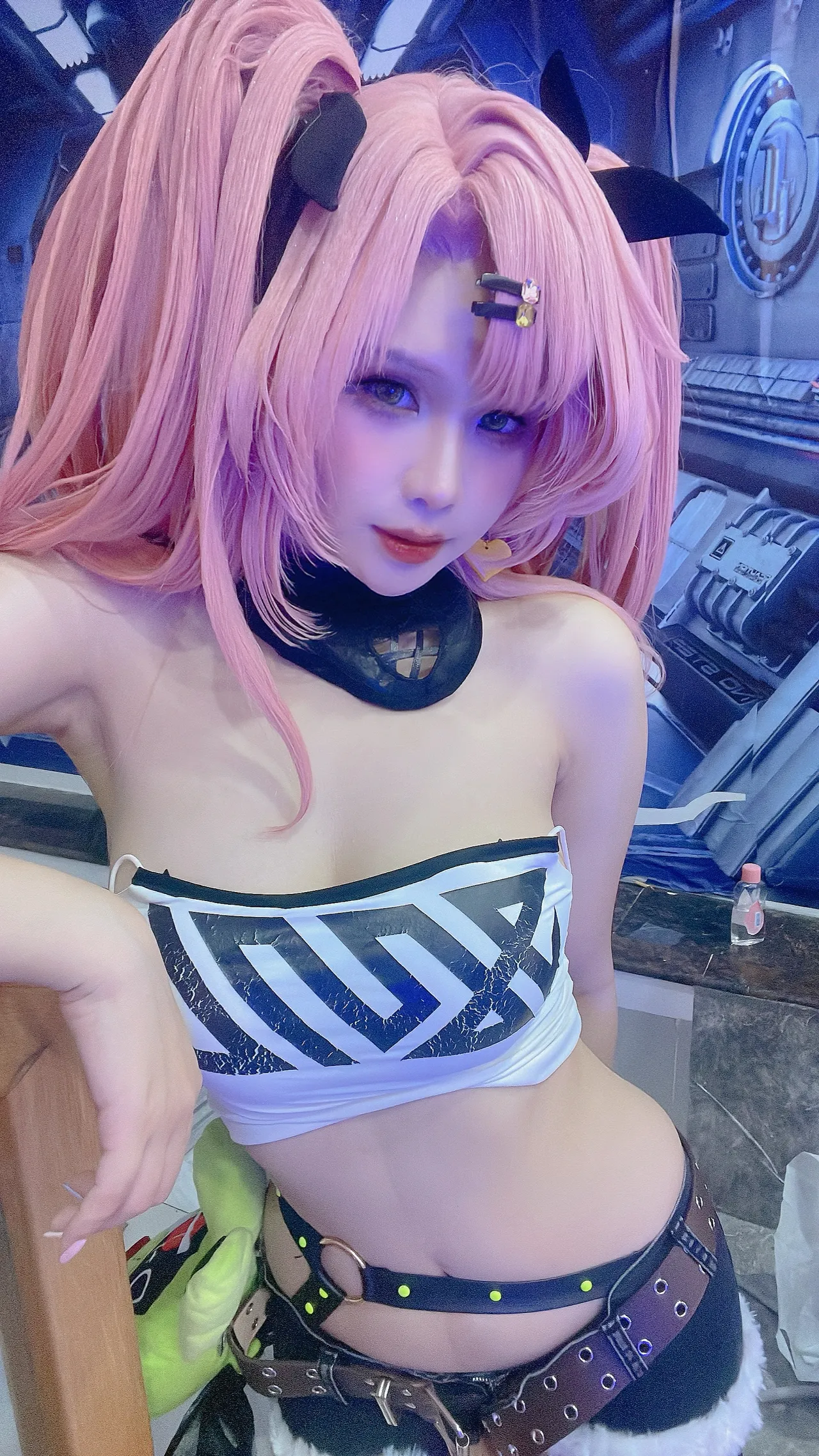 Pyon Lay - Nicole Demara-erohere42.webp