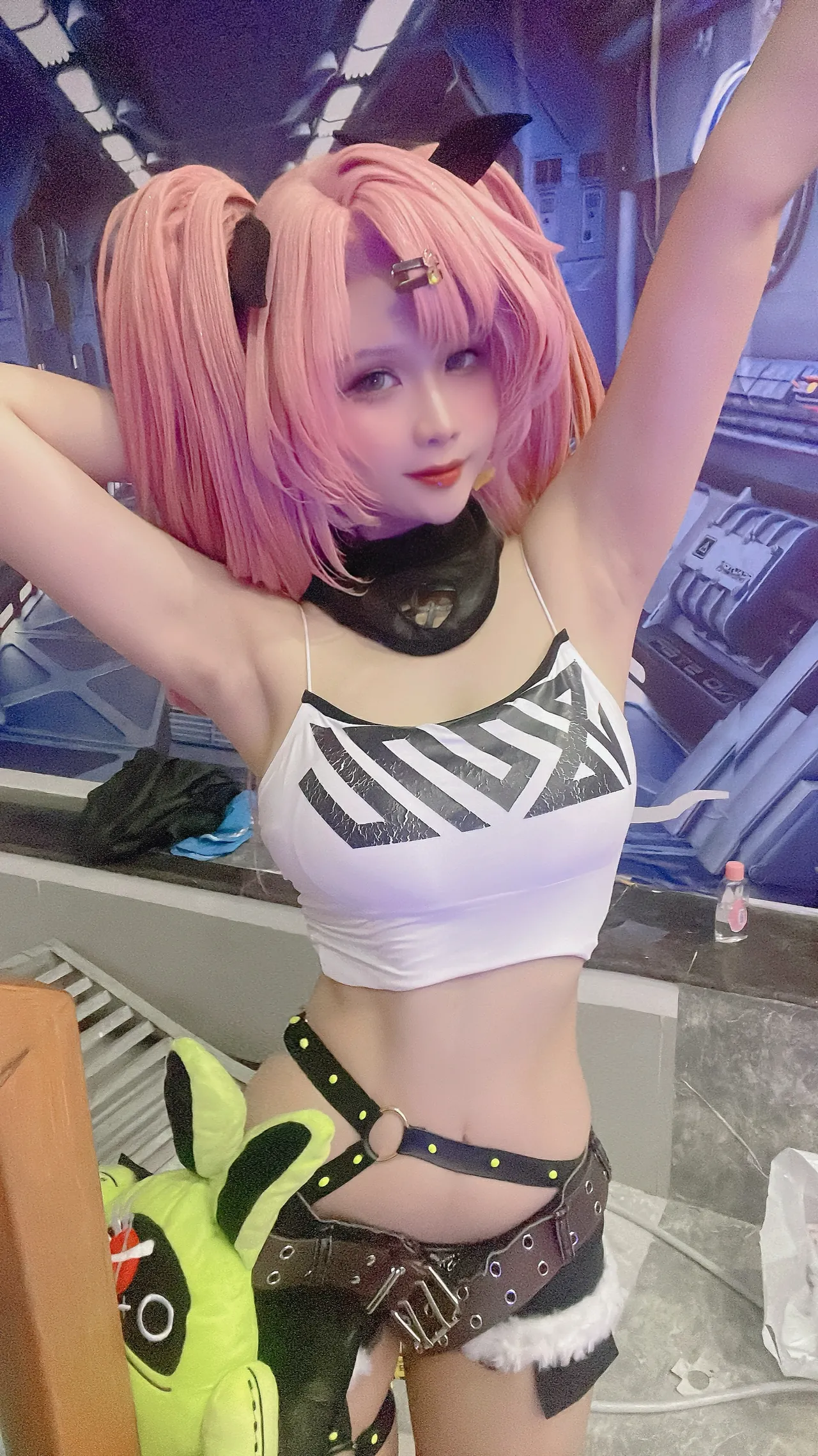 Pyon Lay - Nicole Demara-erohere46.webp