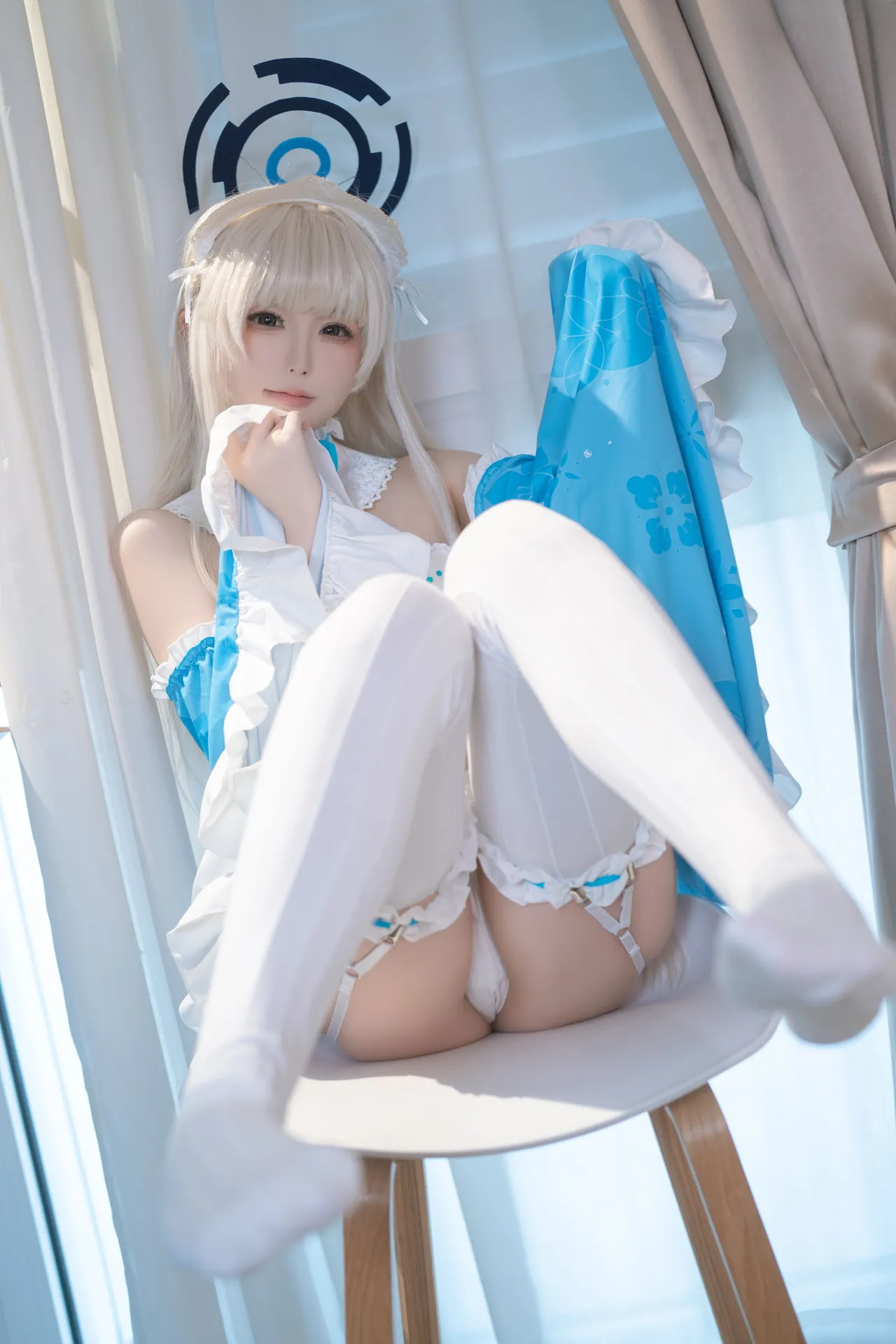 Quan冉有点饿 - Asuma Toki (Blue Archive)-erohere5.webp