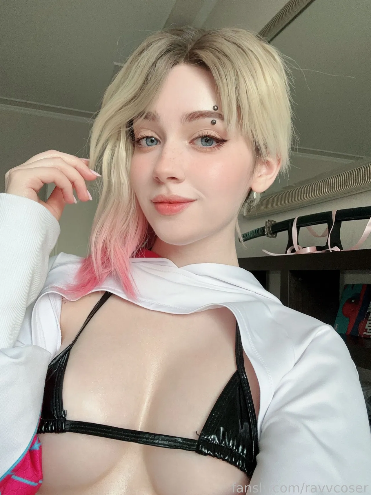 Ravvcoser - Spider Gwen-erohere34.webp