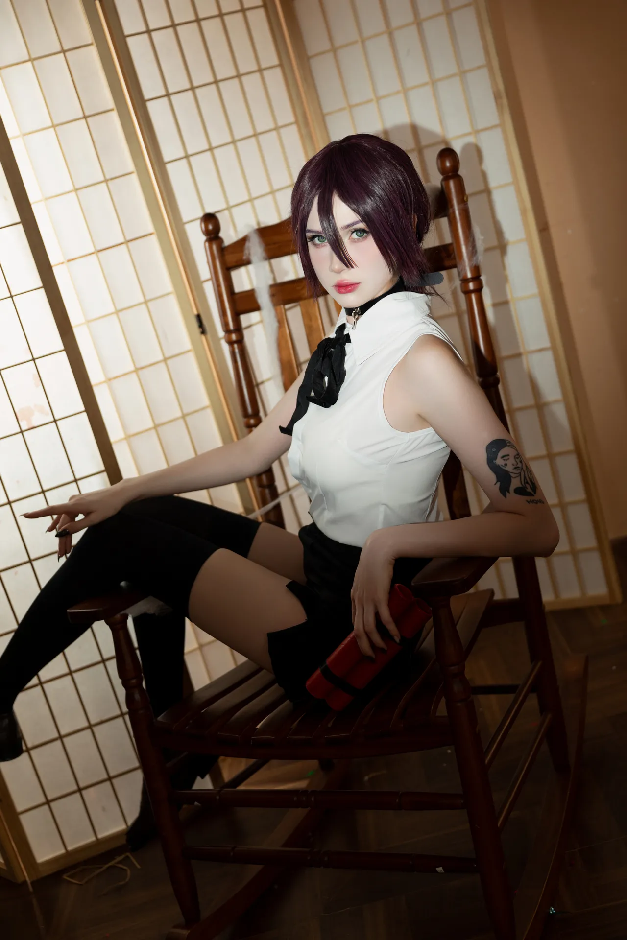 Reina - Reze-erohere1.webp