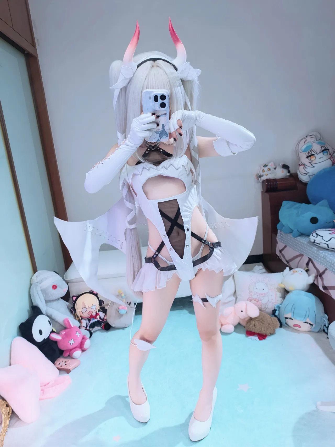 Reng-nikke白兔 恶魔