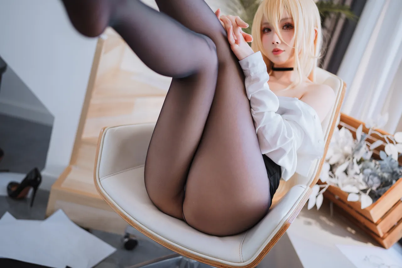 Rioko凉凉子 - Implacable-erohere22.webp