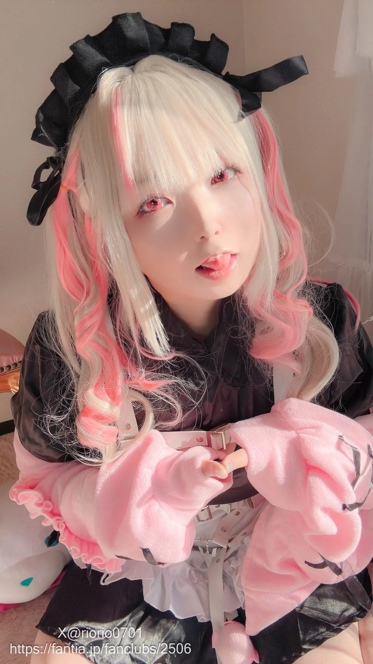 Riona Aise - Makaino Ririmu-erohere22.webp