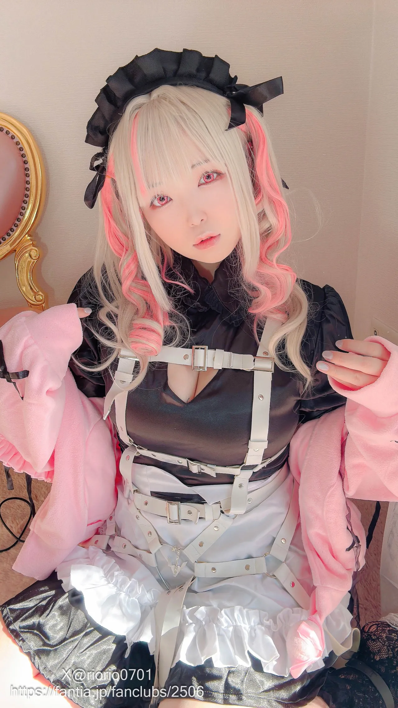 Riona Aise - Makaino Ririmu-erohere8.webp