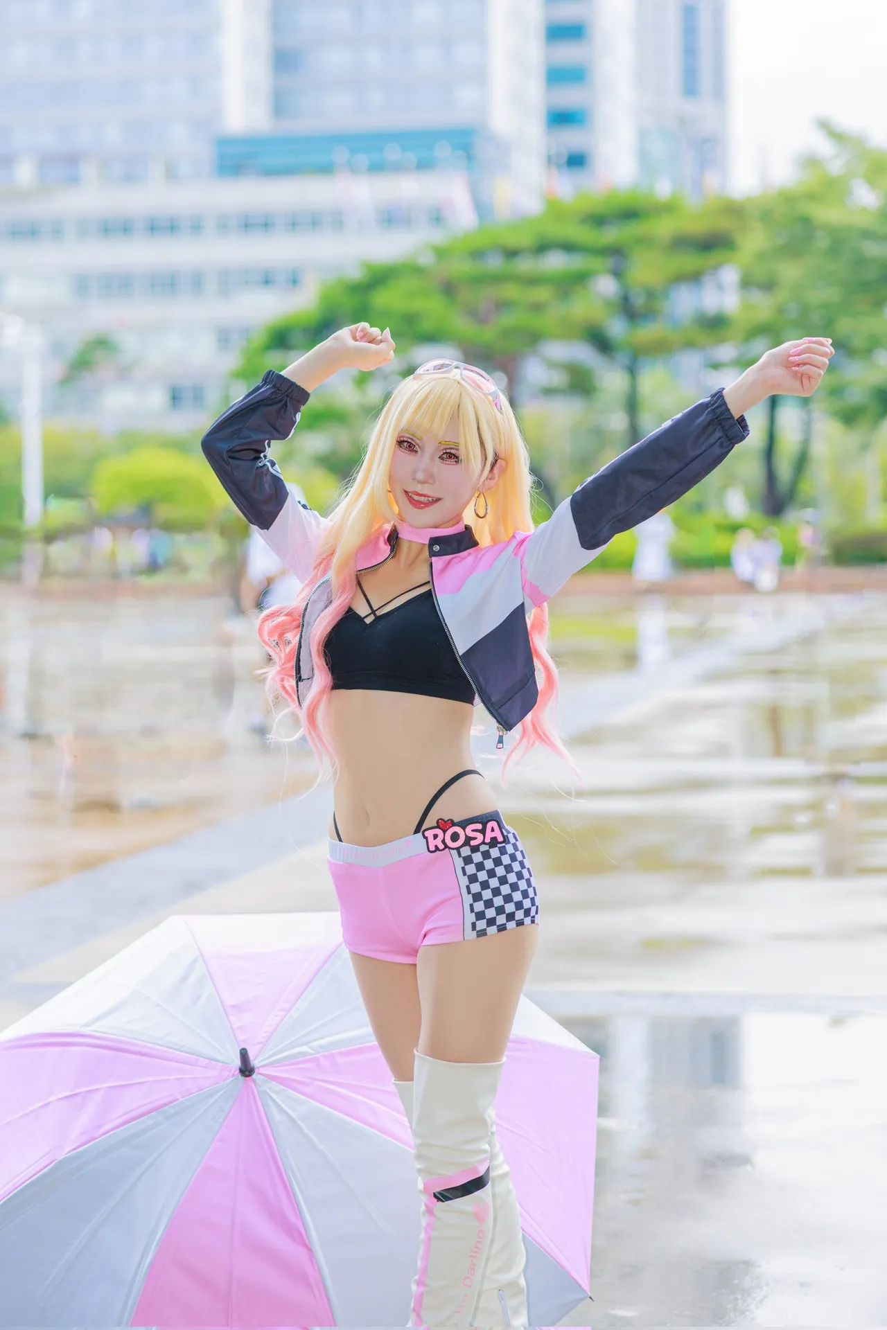 Rosa로사 - Marin Race Queen-erohere15.webp