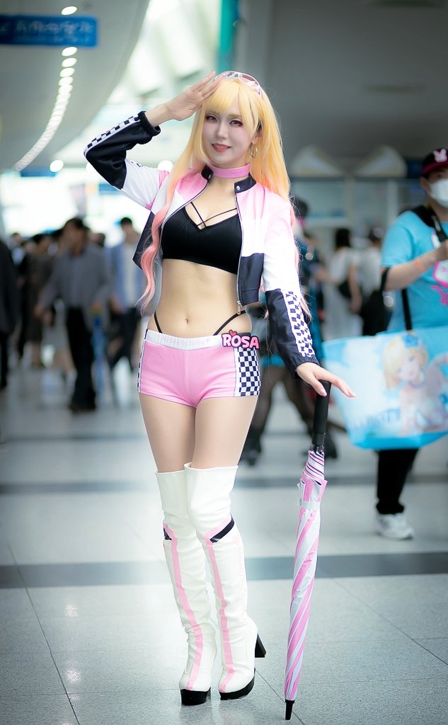 Rosa로사 - Marin Race Queen-erohere7.jpg