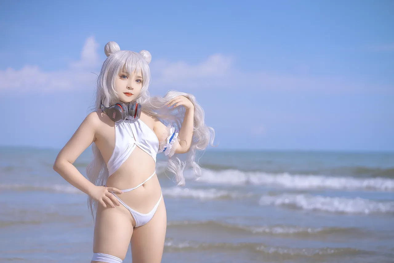 Sayo Momo - Azur Lane Le Malin bikini-erohere13.webp