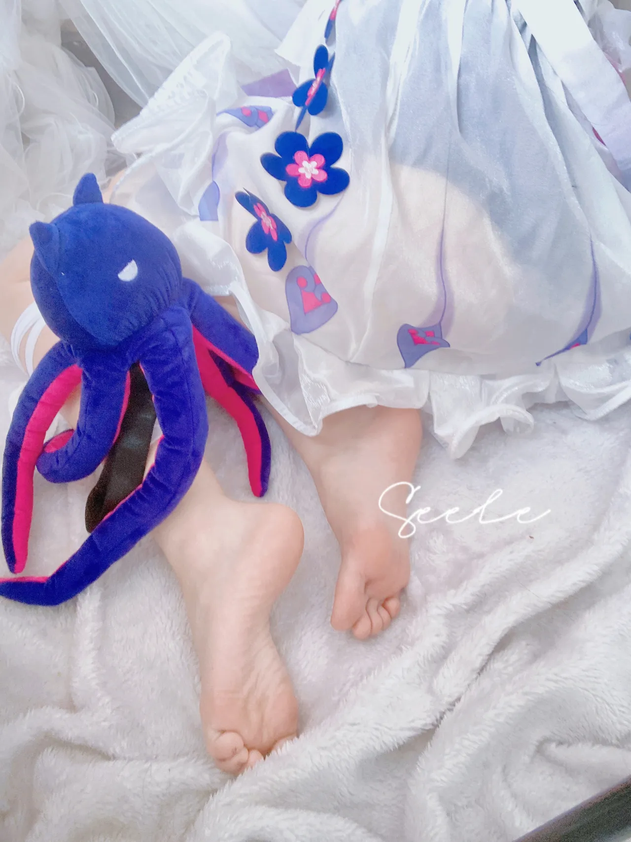 Seele麦麦 – 希儿彼岸浪花-erohere12.webp