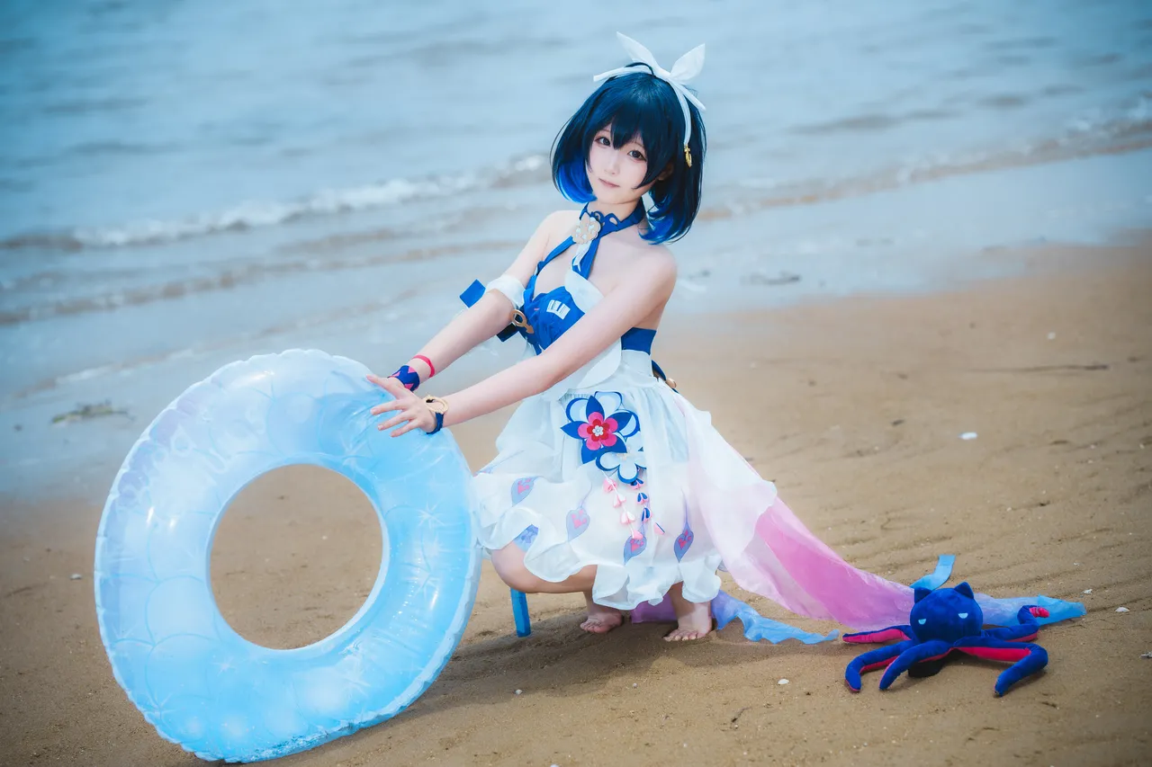 Seele麦麦 希儿彼岸浪花cos（海滩）-erohere13.webp