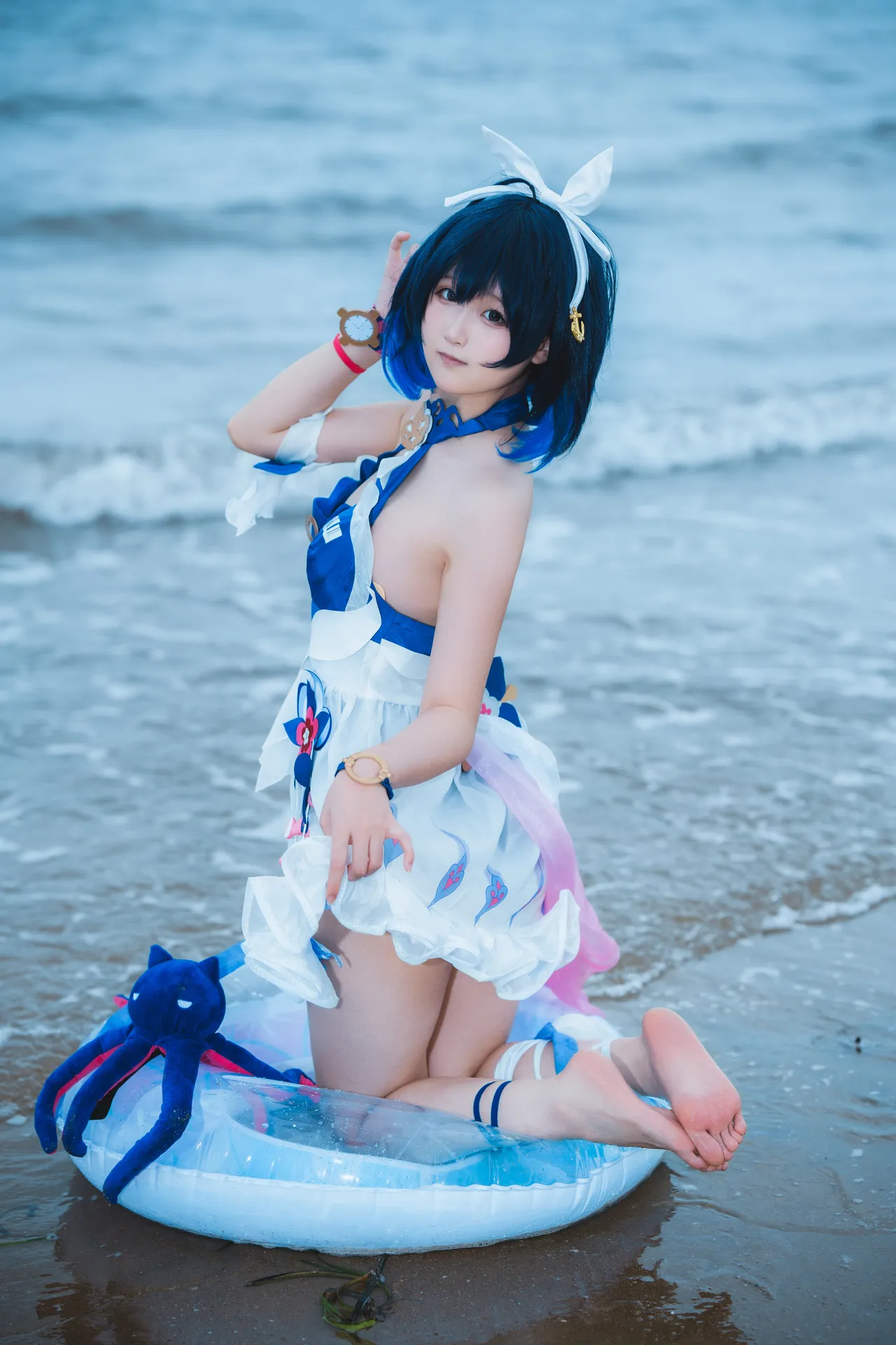 Seele麦麦 希儿彼岸浪花cos（海滩）-erohere15.webp
