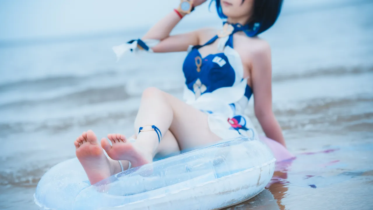 Seele麦麦 希儿彼岸浪花cos（海滩）-erohere19.webp
