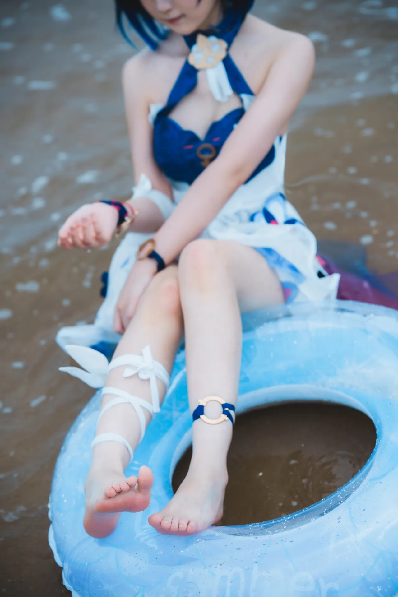 Seele麦麦 希儿彼岸浪花cos（海滩）-erohere33.webp