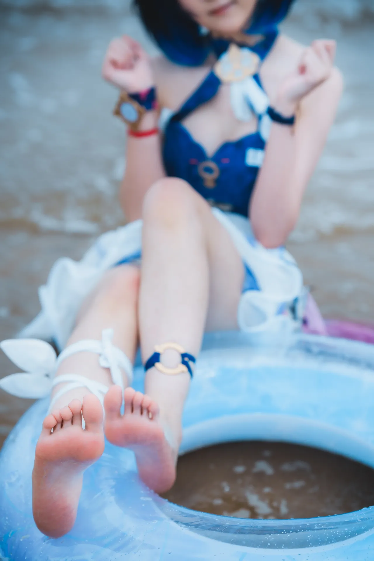 Seele麦麦 希儿彼岸浪花cos（海滩）-erohere38.webp