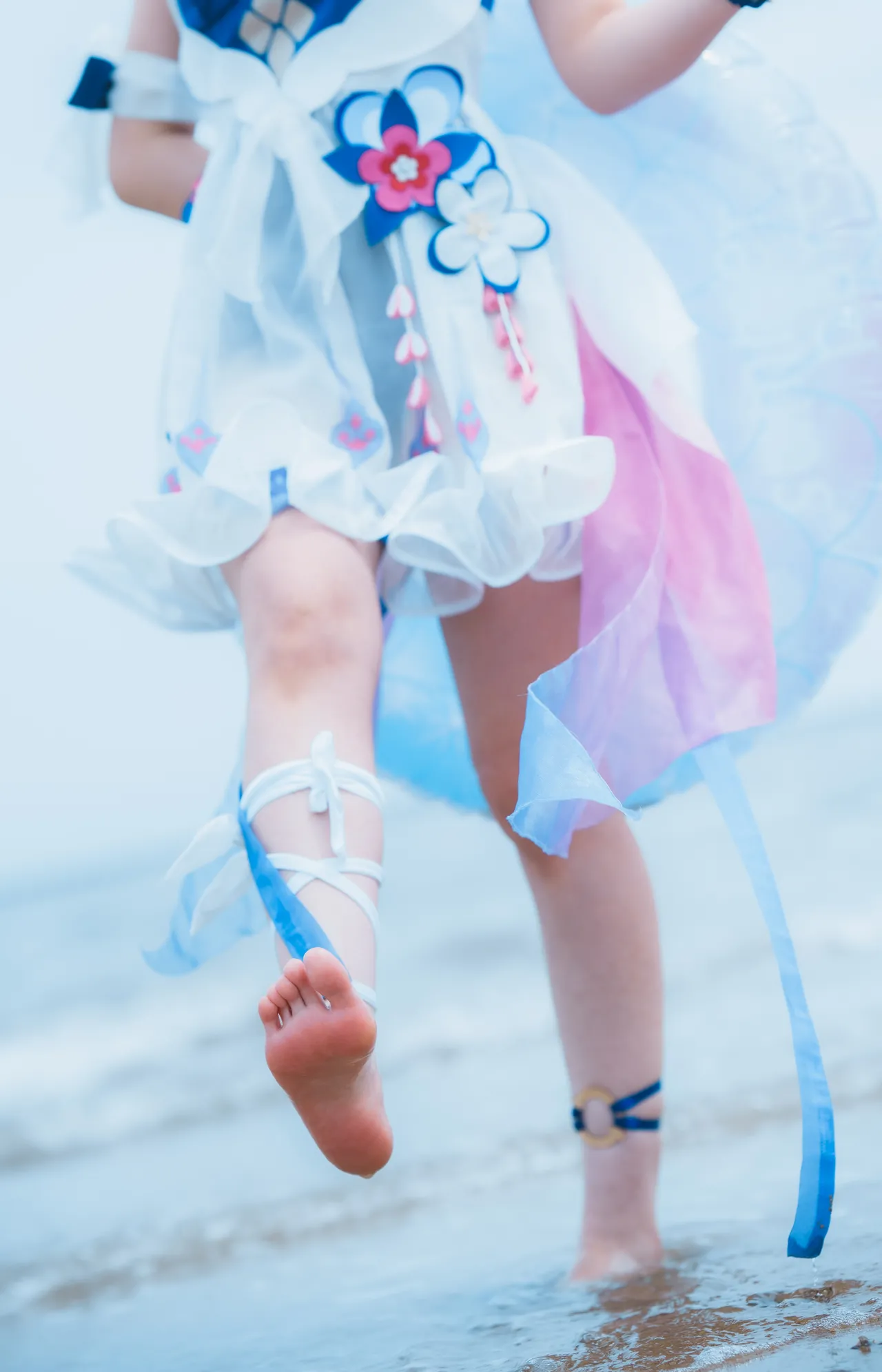 Seele麦麦 希儿彼岸浪花cos（海滩）-erohere43.webp