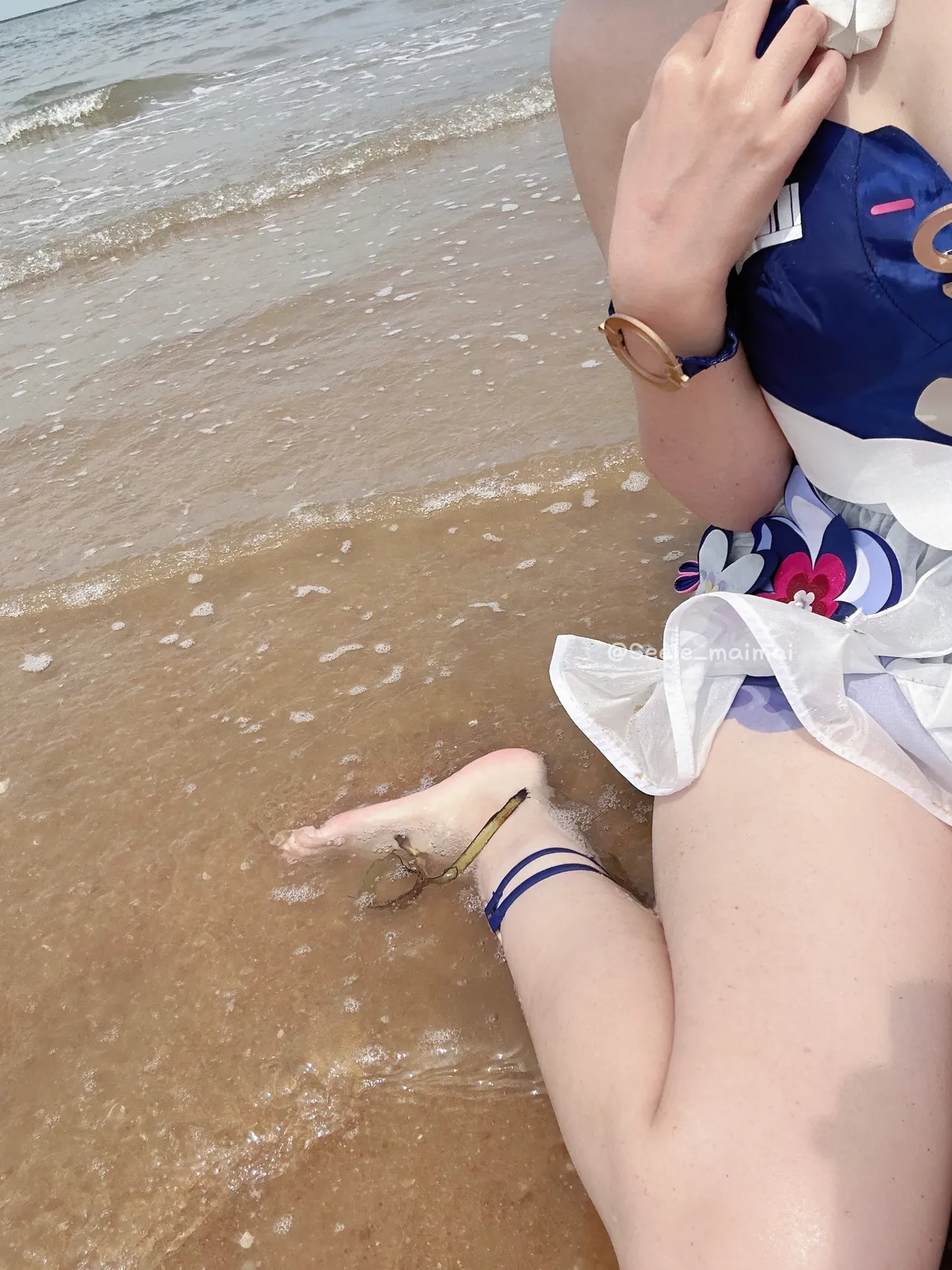 Seele麦麦 希儿彼岸浪花cos（海滩）-erohere72.webp