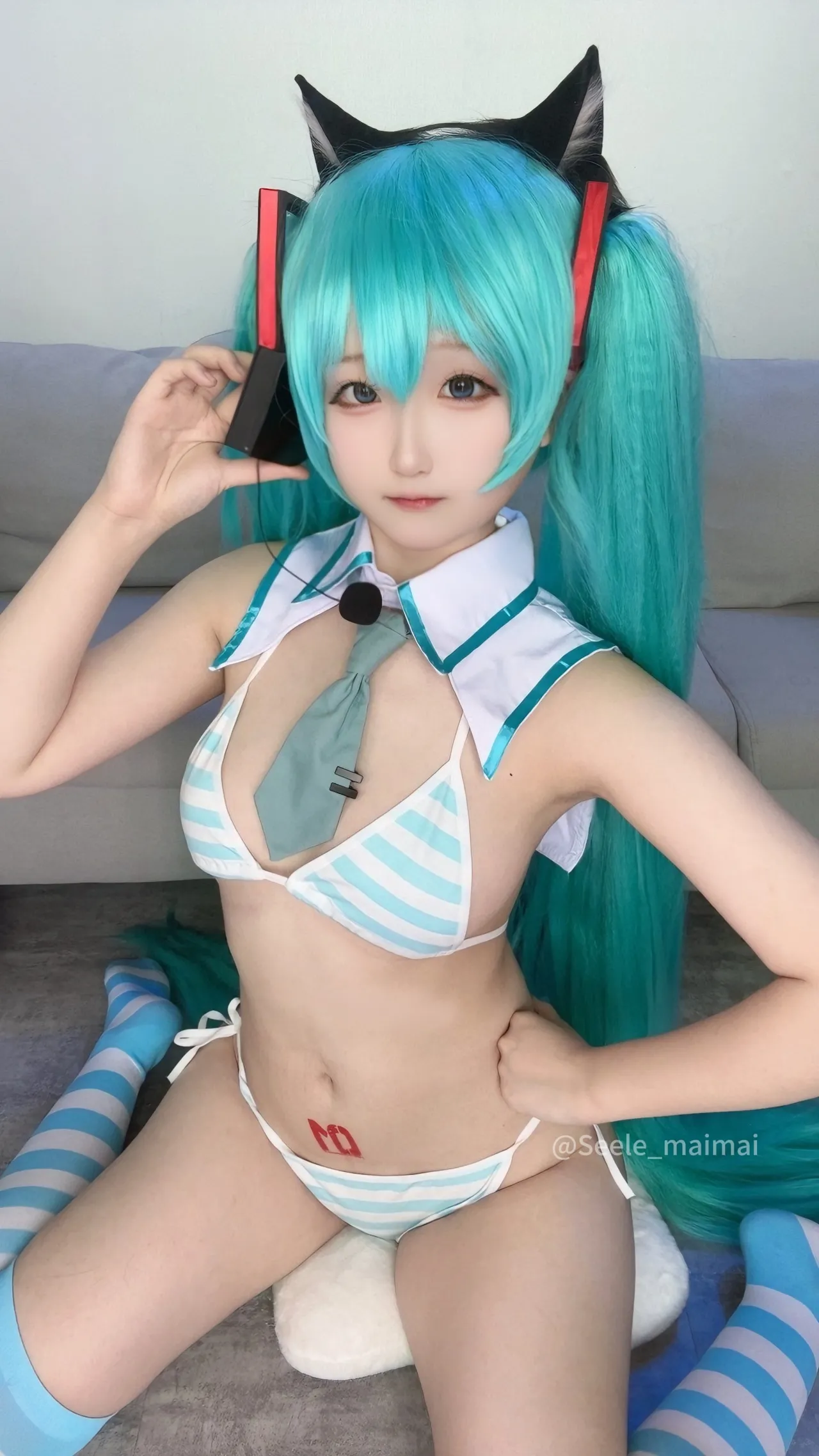 Seele麦麦 - 初音未来-erohere2.webp